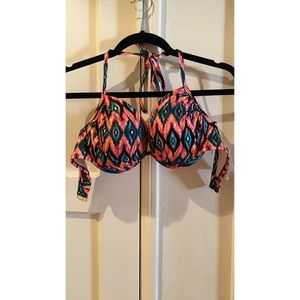 NWT swimsuit top